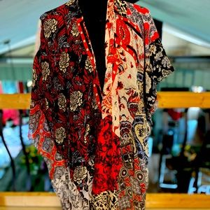 Kimono NWOT DONATING SOON!!